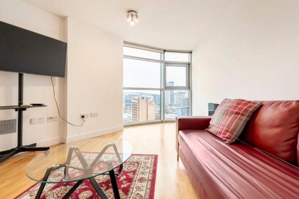 Cardiff City Apartment 2 ภายนอก รูปภาพ