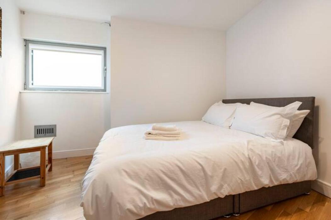 Cardiff City Apartment 2 ภายนอก รูปภาพ